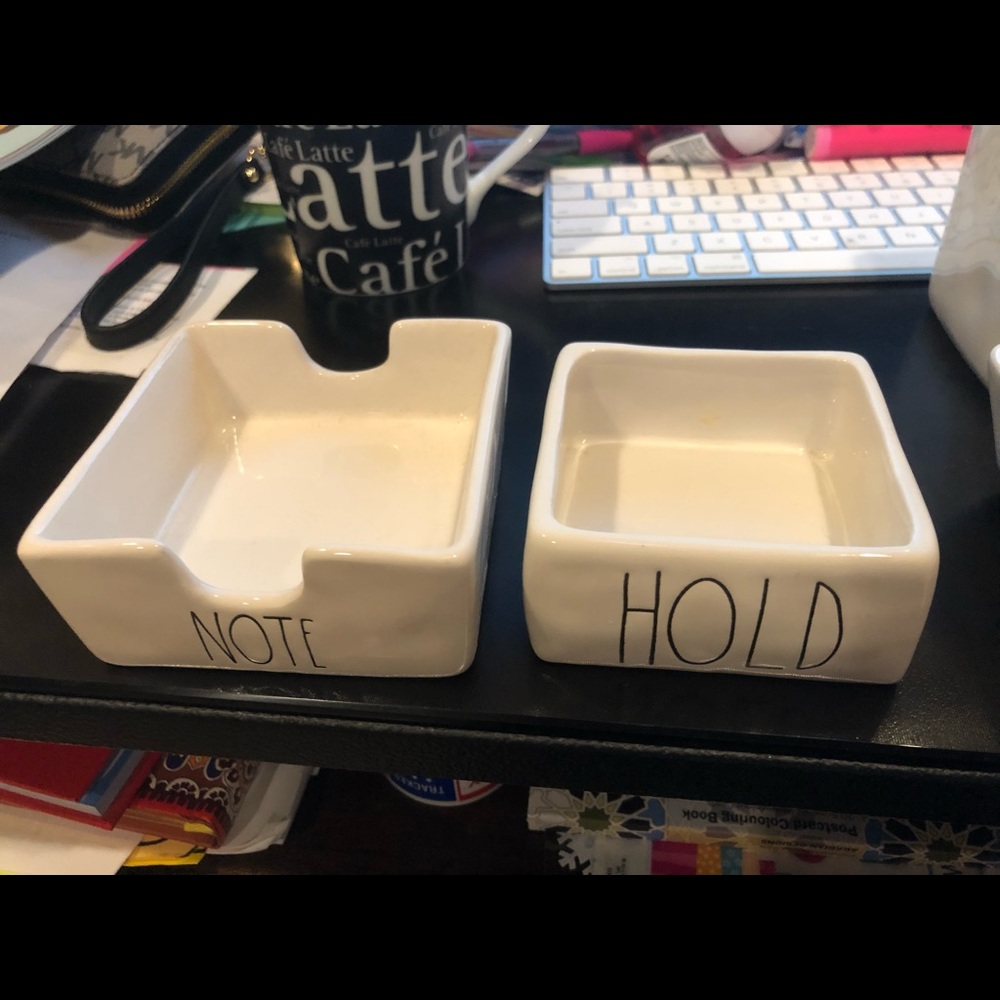 Rae Dunn 4 pieces office set